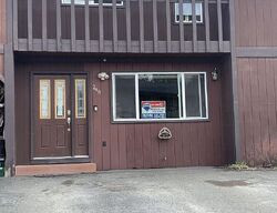  Deerfield Dr, Anchorage AK