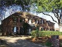 Pre-foreclosure in  Bowen Dr Montgomery, AL 36106