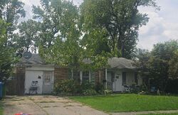 Pre-foreclosure in  Old Forge Rd Virginia Beach, VA 23452