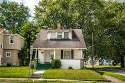  Stambaugh Ave, Sharon PA