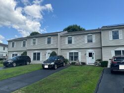 Pre-foreclosure in  KOMONCHAK CIR West Haverstraw, NY 10993