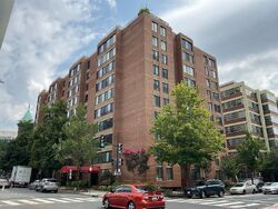 Pre-foreclosure in  20th St Nw  Washington, DC 20036