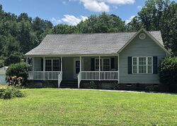 Pre-foreclosure in  Flank Rd Petersburg, VA 23805