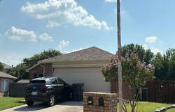  Beef Creek Dr, Arlington TX