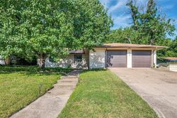 Pre-foreclosure in  Wales Ave Fort Worth, TX 76133