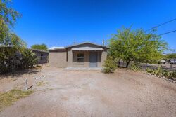 Pre-foreclosure in  N 13th Ave Tucson, AZ 85705