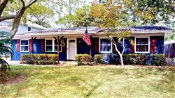 Pre-foreclosure in  3rd Ave Shalimar, FL 32579