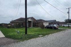 Pre-foreclosure in  MAGEE LN Robstown, TX 78380