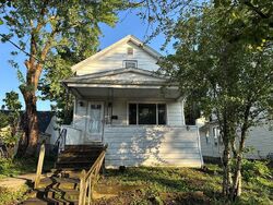 Pre-foreclosure in  Fullerton St Albany, NY 12209