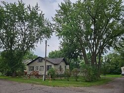 Pre-foreclosure in  SOUTH ST Foreston, MN 56330