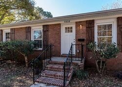Pre-foreclosure in  Ridgeley Dr Charlotte, NC 28208