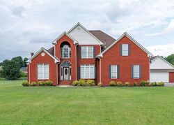 Pre-foreclosure in  Honey Brook Dr Toney, AL 35773