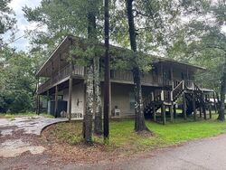 Pre-foreclosure in  GOOD TIMES RD French Settlement, LA 70733