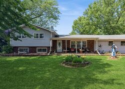 Pre-foreclosure in  S State Road 2 Valparaiso, IN 46385