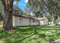 Pre-foreclosure in  Bluebell Ln Jacksonville, FL 32244