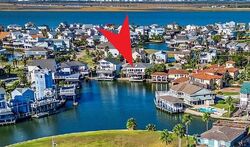 Pre-foreclosure in  Tiki Dr Galveston, TX 77554