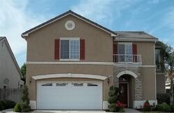 Pre-foreclosure in  DONNER AVE Clovis, CA 93611