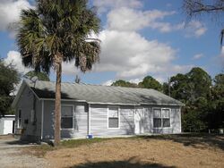 Pre-foreclosure in  12TH AVE NE Naples, FL 34120