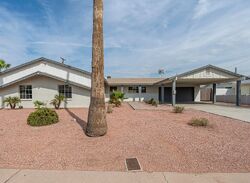 Pre-foreclosure in  N 64th Ave Glendale, AZ 85301