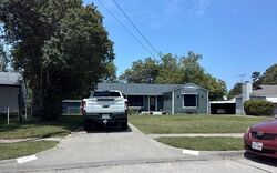 Pre-foreclosure in  Blaylock Cir N Irving, TX 75061