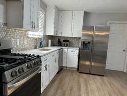 Pre-foreclosure in  Woodhue Cir Dallas, TX 75228