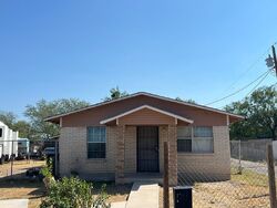  Mirasol Dr, Eagle Pass TX