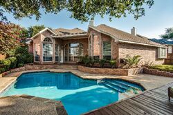 Pre-foreclosure in  BUR OAK DR Flower Mound, TX 75028