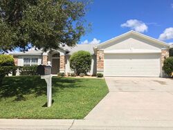 Pre-foreclosure in  Wentworth Pl Lakeland, FL 33810