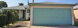 Pre-foreclosure in  S VISALIA AVE Compton, CA 90220
