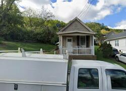 Pre-foreclosure in  Herman St Covington, KY 41014