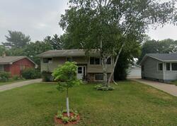Pre-foreclosure in  Carolyn Ln Saint Paul, MN 55110