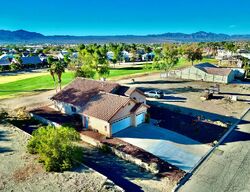 Pre-foreclosure in  S Club House Dr Fort Mohave, AZ 86426