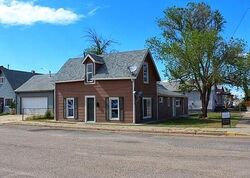 Pre-foreclosure in  7th St Fort Lupton, CO 80621