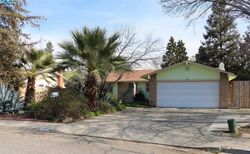Pre-foreclosure in  S Jacob St Visalia, CA 93277