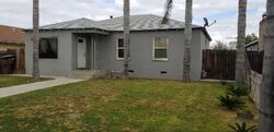Pre-foreclosure in  S East St Tulare, CA 93274