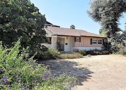 Pre-foreclosure in  Garden St Riverside, CA 92504