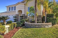 Pre-foreclosure in  Deep Wood Dr Murrieta, CA 92562