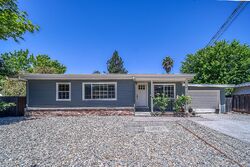 Pre-foreclosure in  El Caminito Walnut Creek, CA 94598