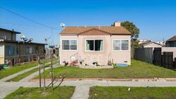 Pre-foreclosure in  Ohio Ave Richmond, CA 94804