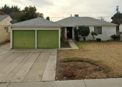 Pre-foreclosure in  E Alta Ave Fresno, CA 93702