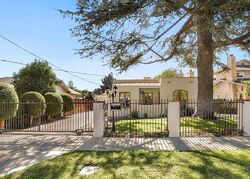  Archwood St, Van Nuys CA