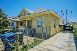 Pre-foreclosure in  E 42nd Pl Los Angeles, CA 90011