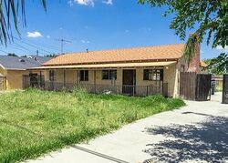 Pre-foreclosure in  Parkway Dr South El Monte, CA 91733