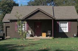 Pre-foreclosure in  E Independence St Tulsa, OK 74115
