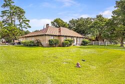 Pre-foreclosure in  SHORE SHADOWS DR Crosby, TX 77532