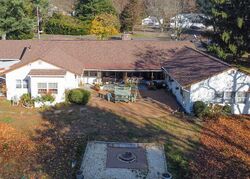 Pre-foreclosure in  Bloomer Dr Burlington, NJ 08016