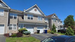 Pre-foreclosure in  Tattersall Dr Burlington, NJ 08016