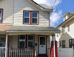 Pre-foreclosure in  Hamilton Ave Trenton, NJ 08629
