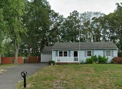 Pre-foreclosure in  Spruce Rd Howell, NJ 07731