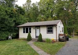 Pre-foreclosure in  Florida Ave Lake Hopatcong, NJ 07849